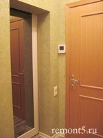 Вход в гардеробную комнату